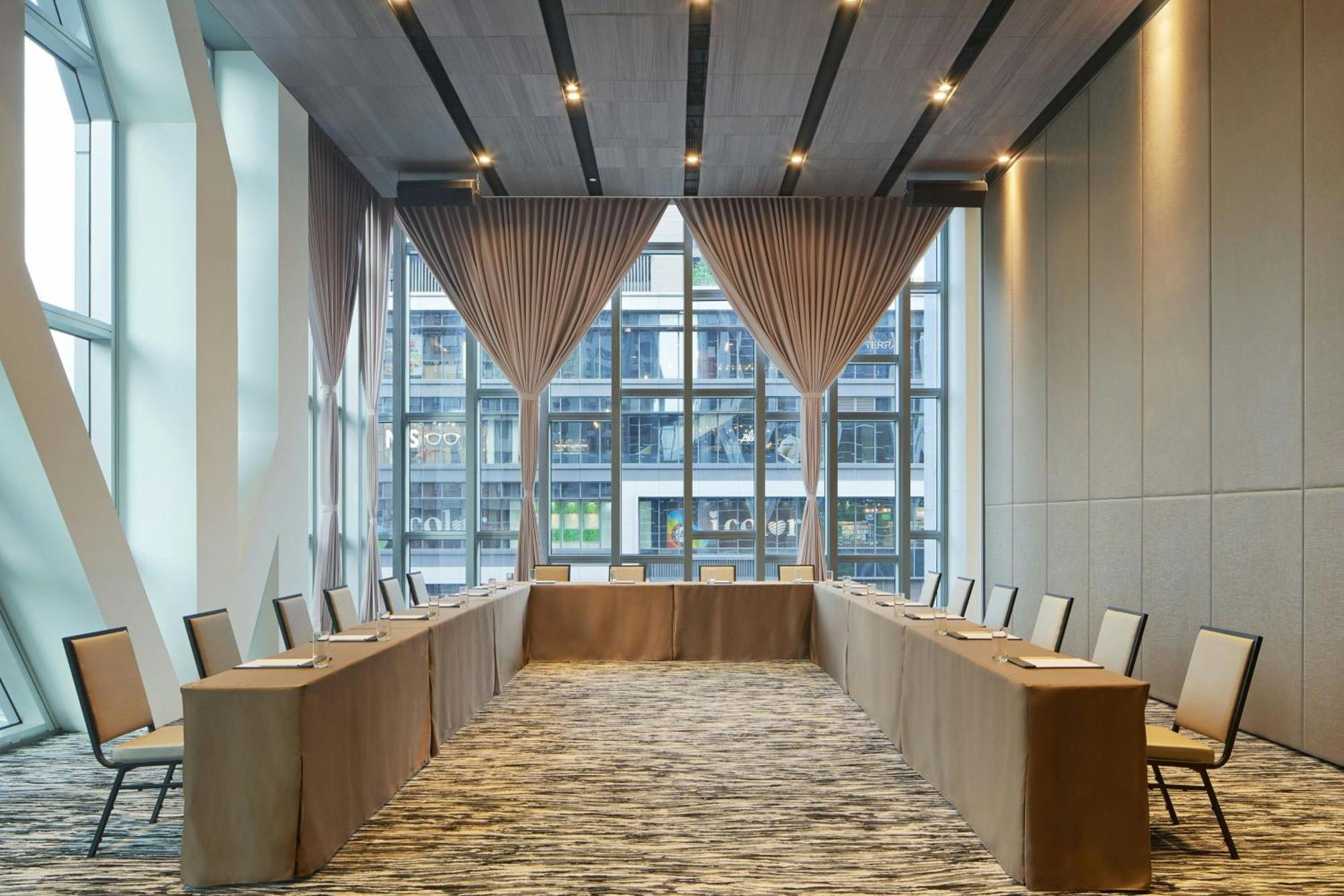 Four Points By Sheraton Linkou Exterior photo