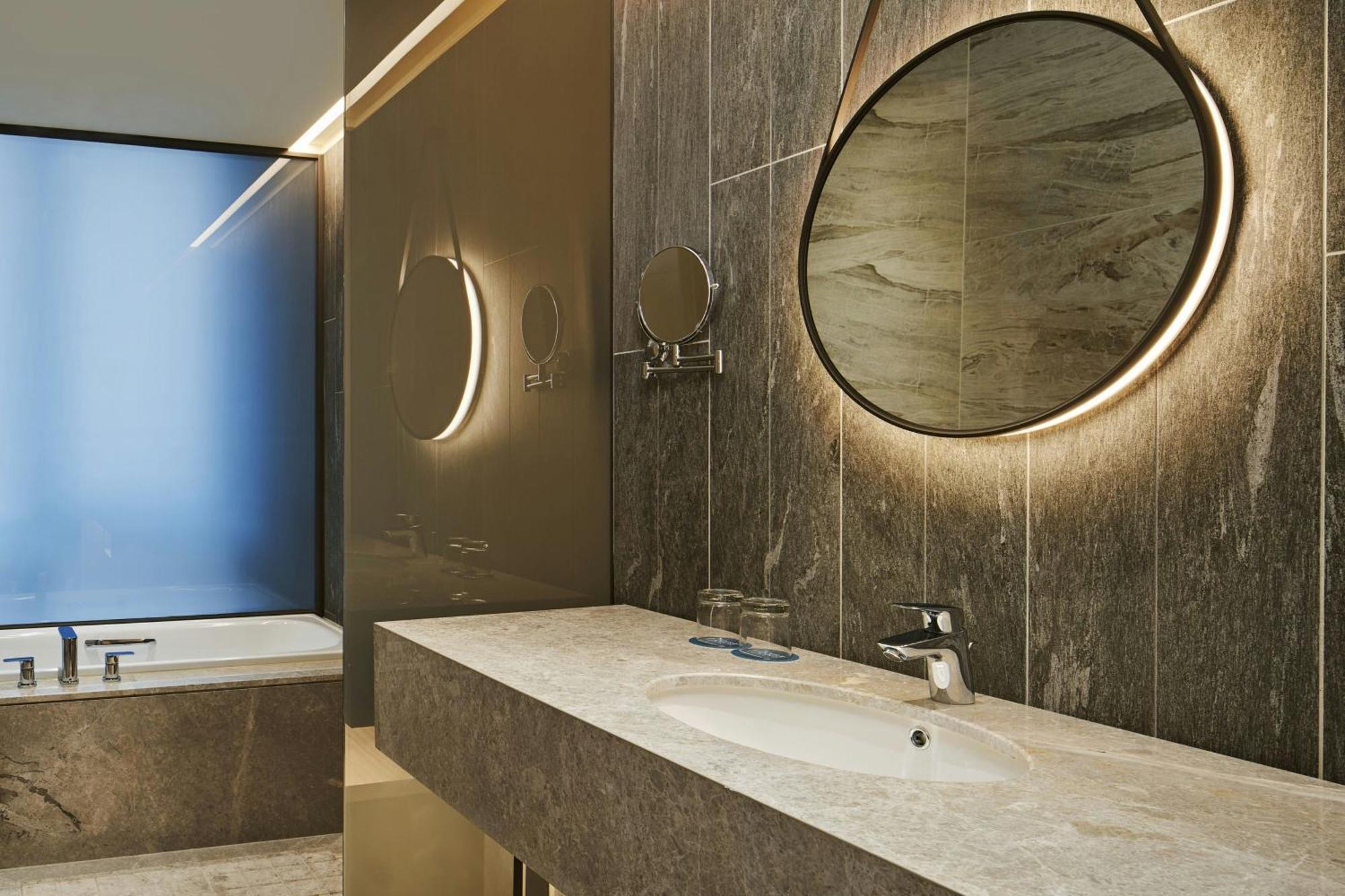 Four Points By Sheraton Linkou Exterior photo
