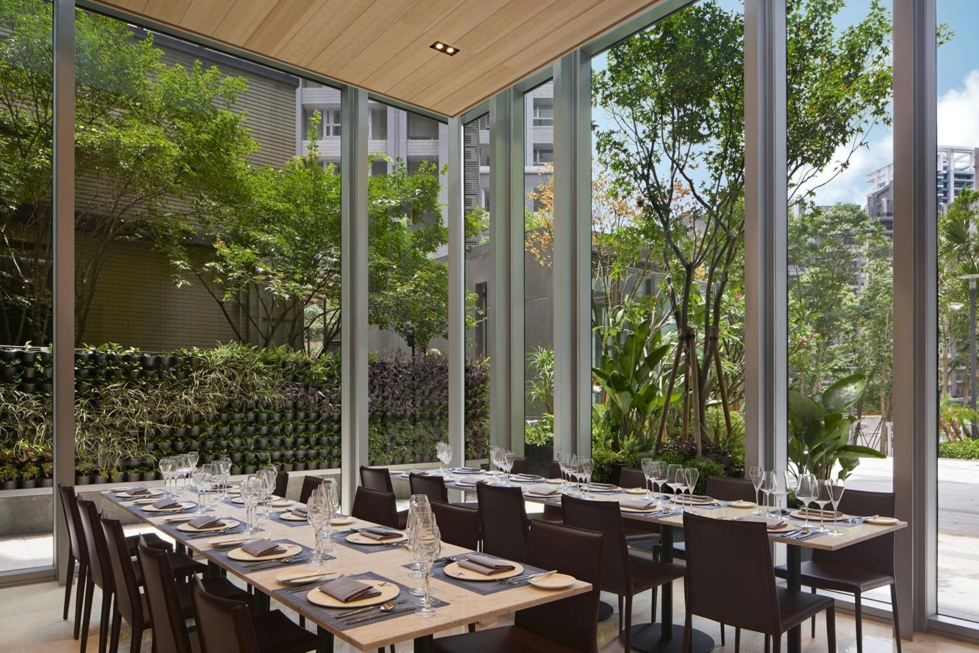 Four Points By Sheraton Linkou Exterior photo